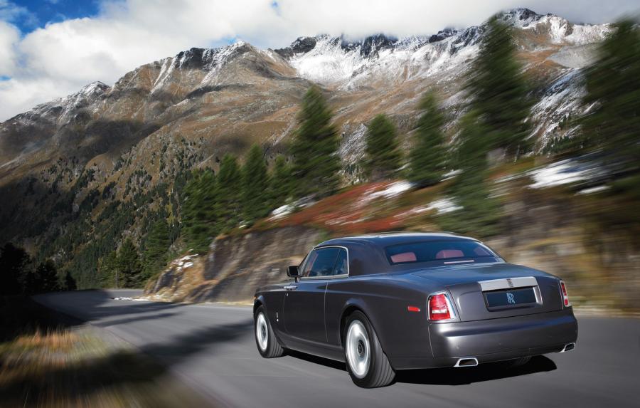  Rolls-Royce Phantom Coupe 2008 года  (фото 120 из 134)